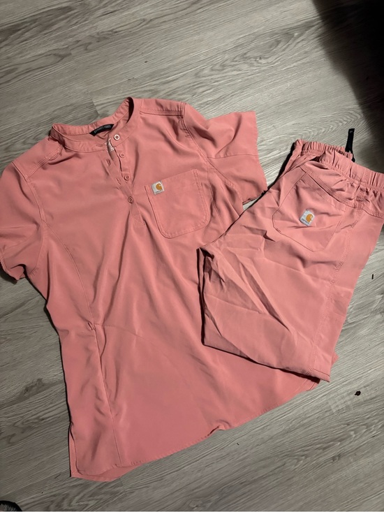 Carhartt Other - Carhartt Pink Henley Scrub Top and Jogger Pants size LARGE